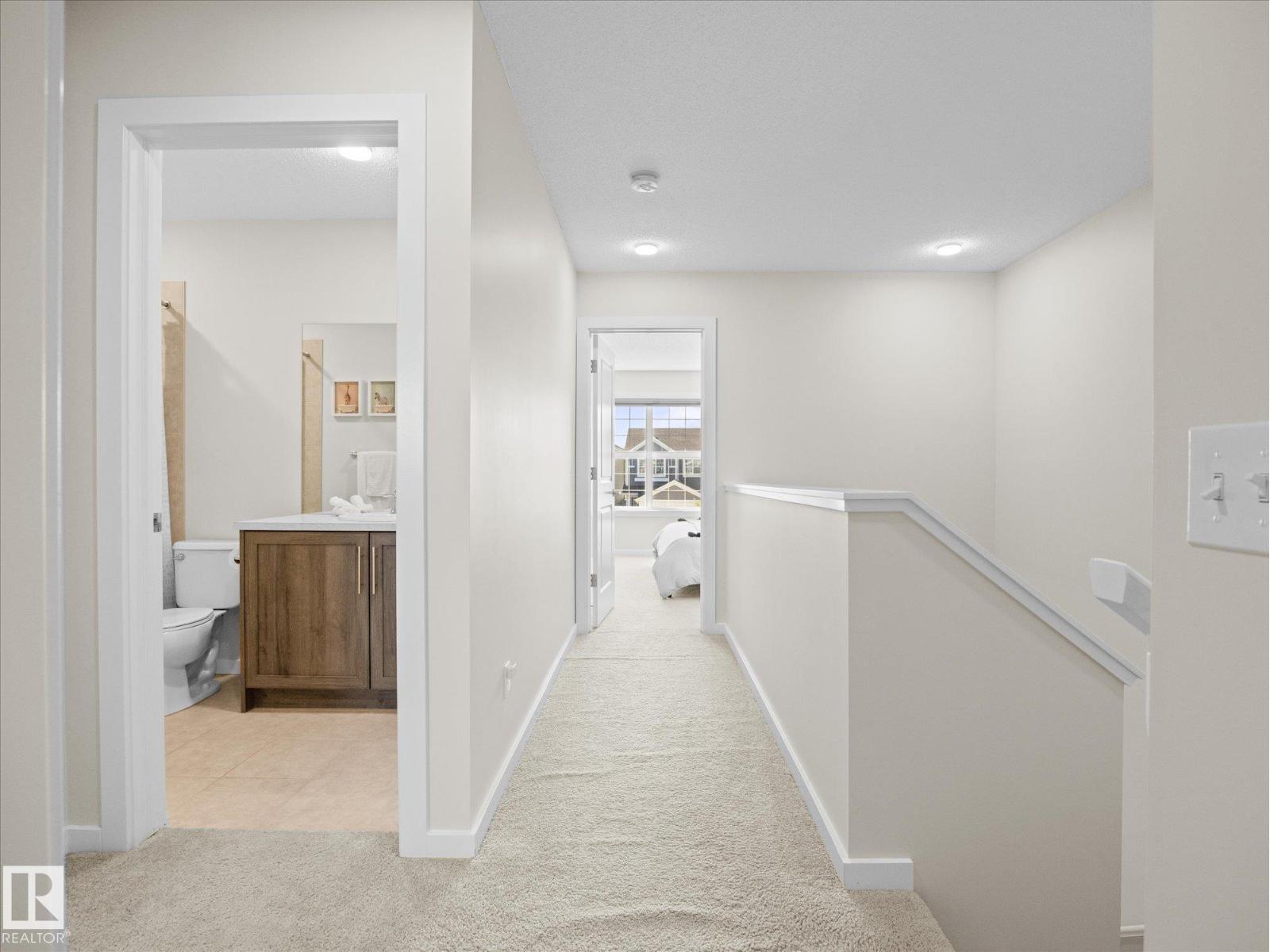 392 STOUT LN — photo 17