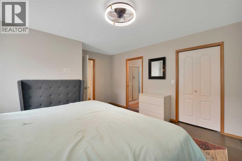 7 Logan Close, Red Deer