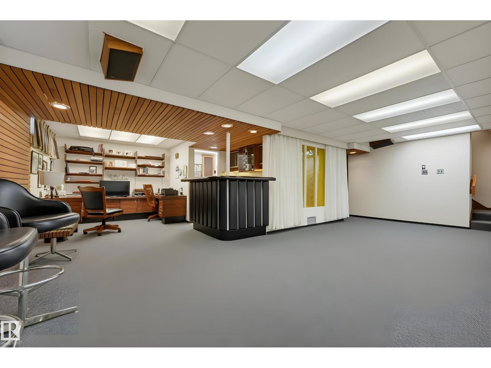 8723 137 ST NW — photo 34