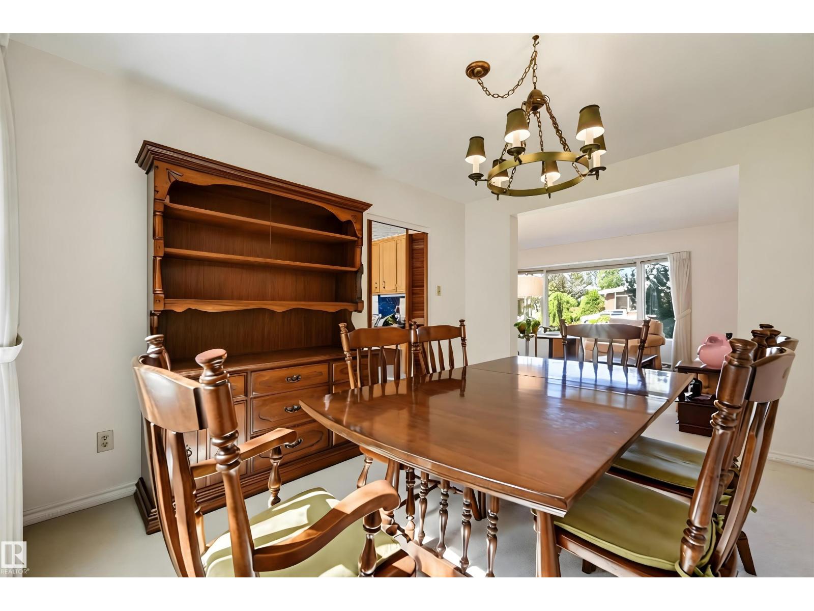 8723 137 ST NW — photo 9