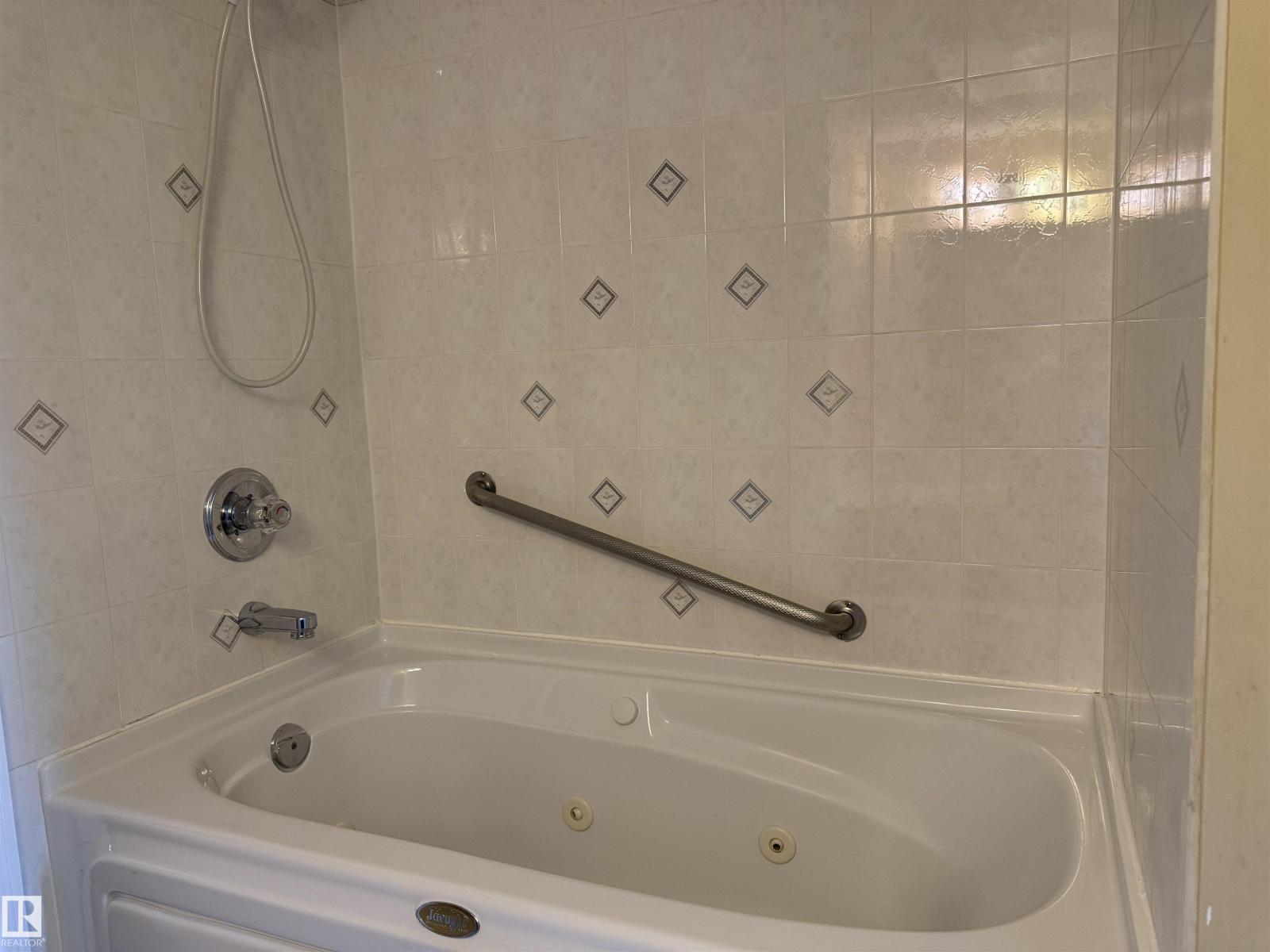 5503 Centennial DR - 10