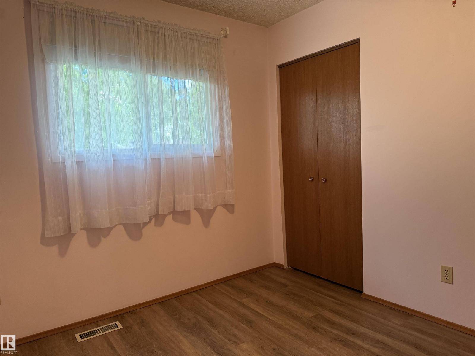 5503 Centennial DR - 16