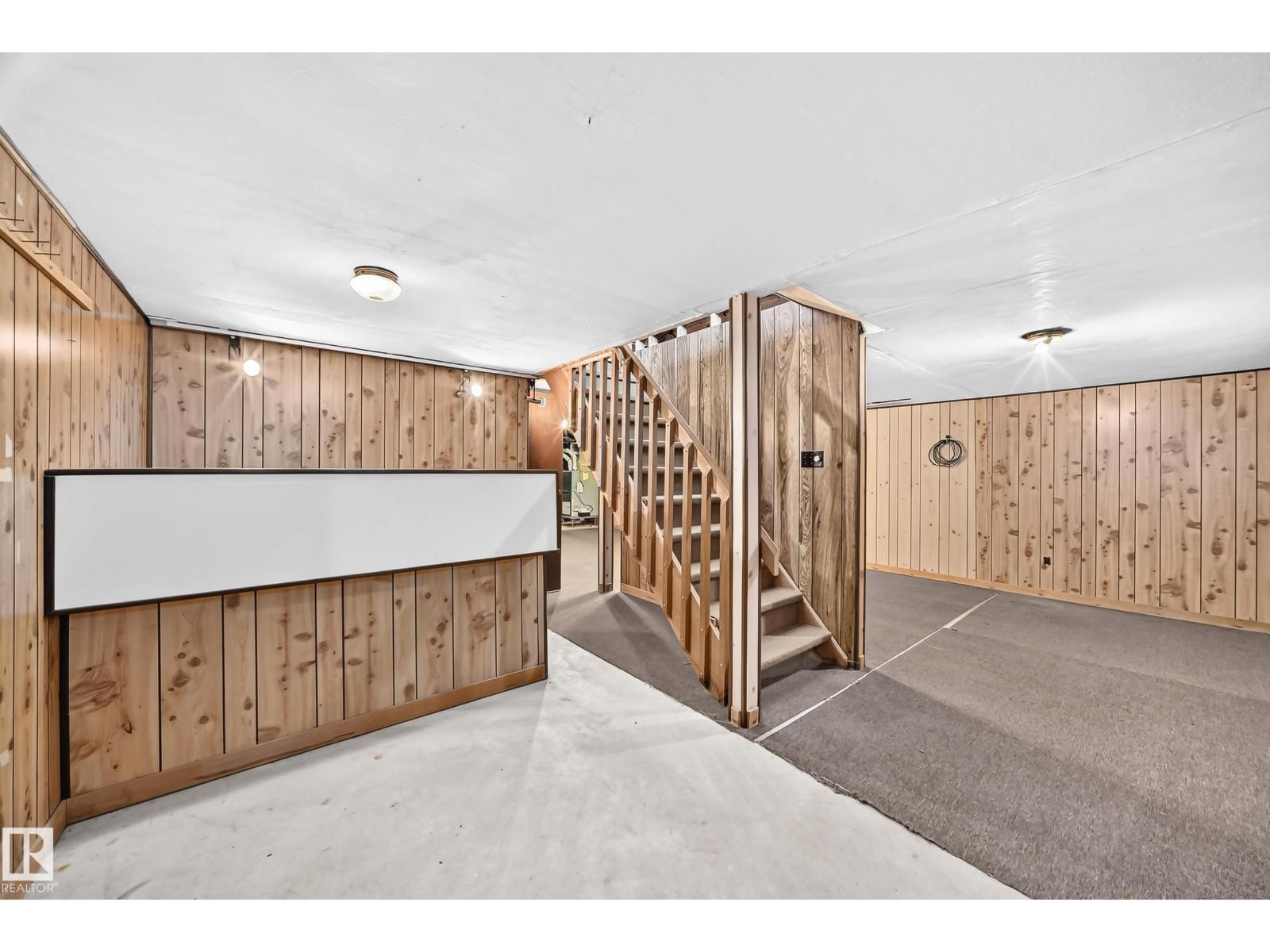 205 53110 RGE ROAD 213 NE - 20