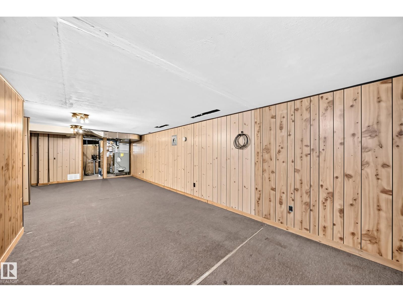 205 53110 RGE ROAD 213 NE - 19