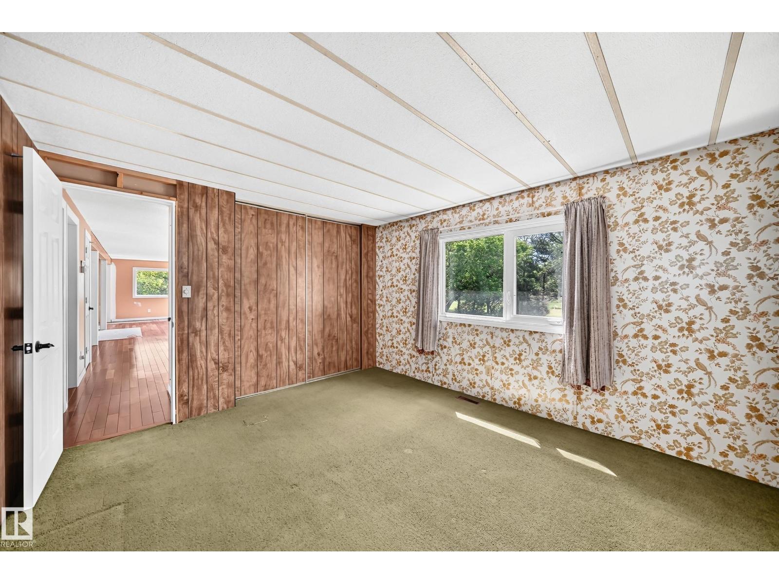 205 53110 RGE ROAD 213 NE - 13