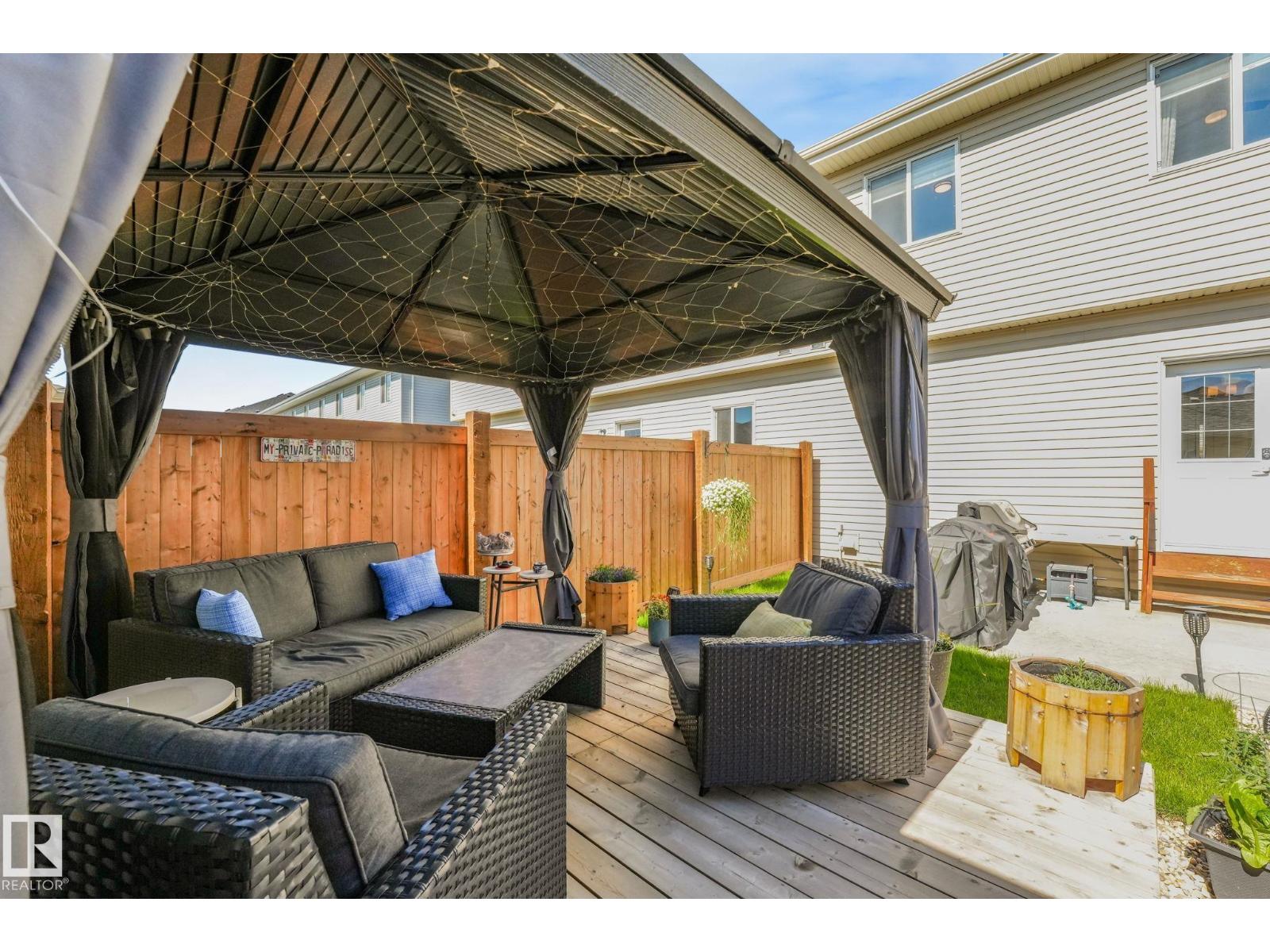 4417 38 ST - 48