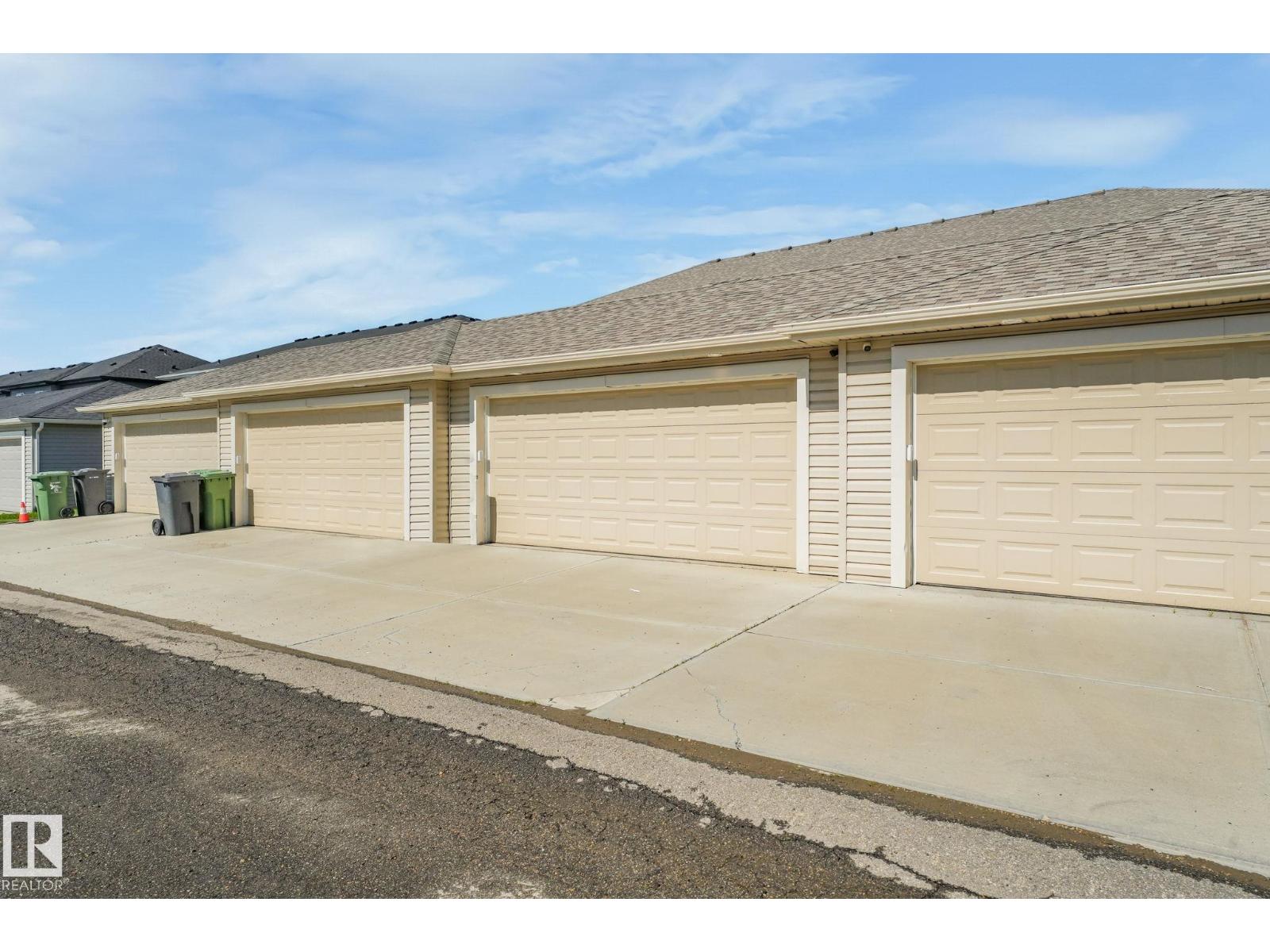 4417 38 ST - 51