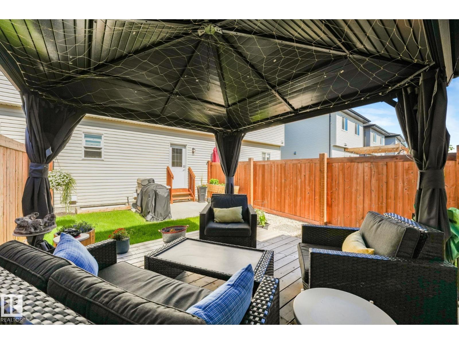 4417 38 ST - 49