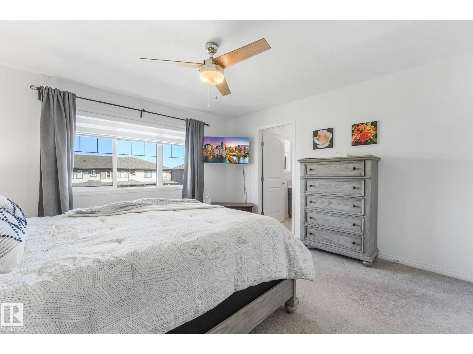4417 38 ST - 39