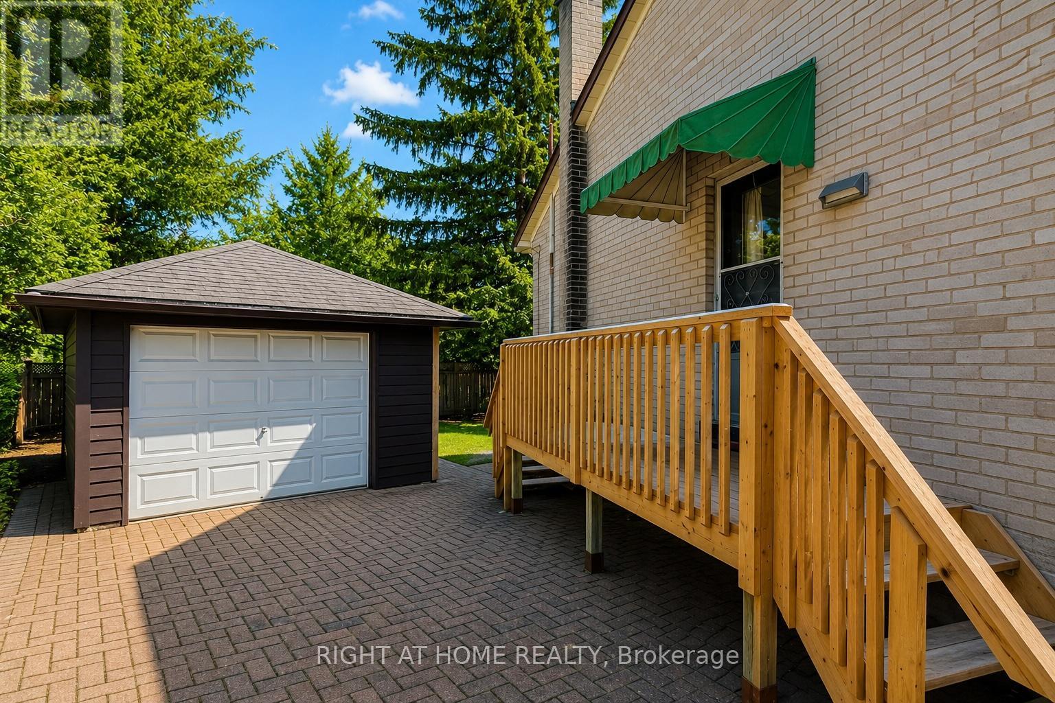 33 SANDERLING PLACE - 43