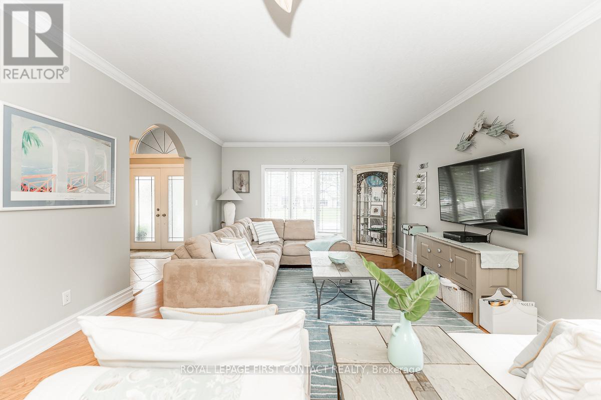 72 LUELLA BOULEVARD - 8