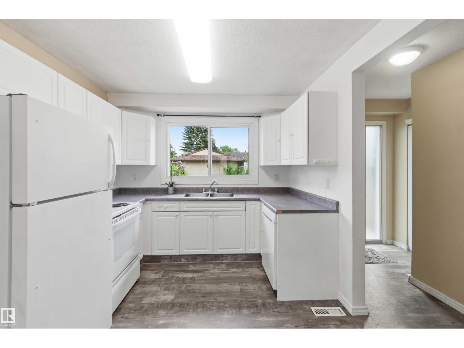 17325 85 AV NW NW - 22