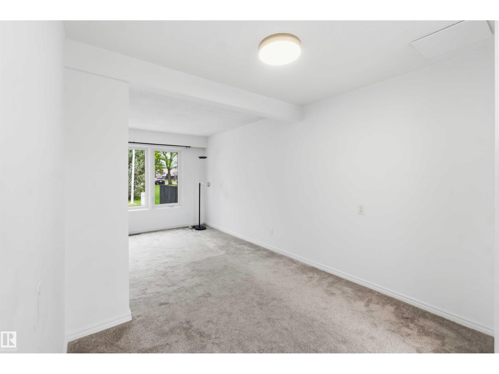 17325 85 AV NW NW - 15