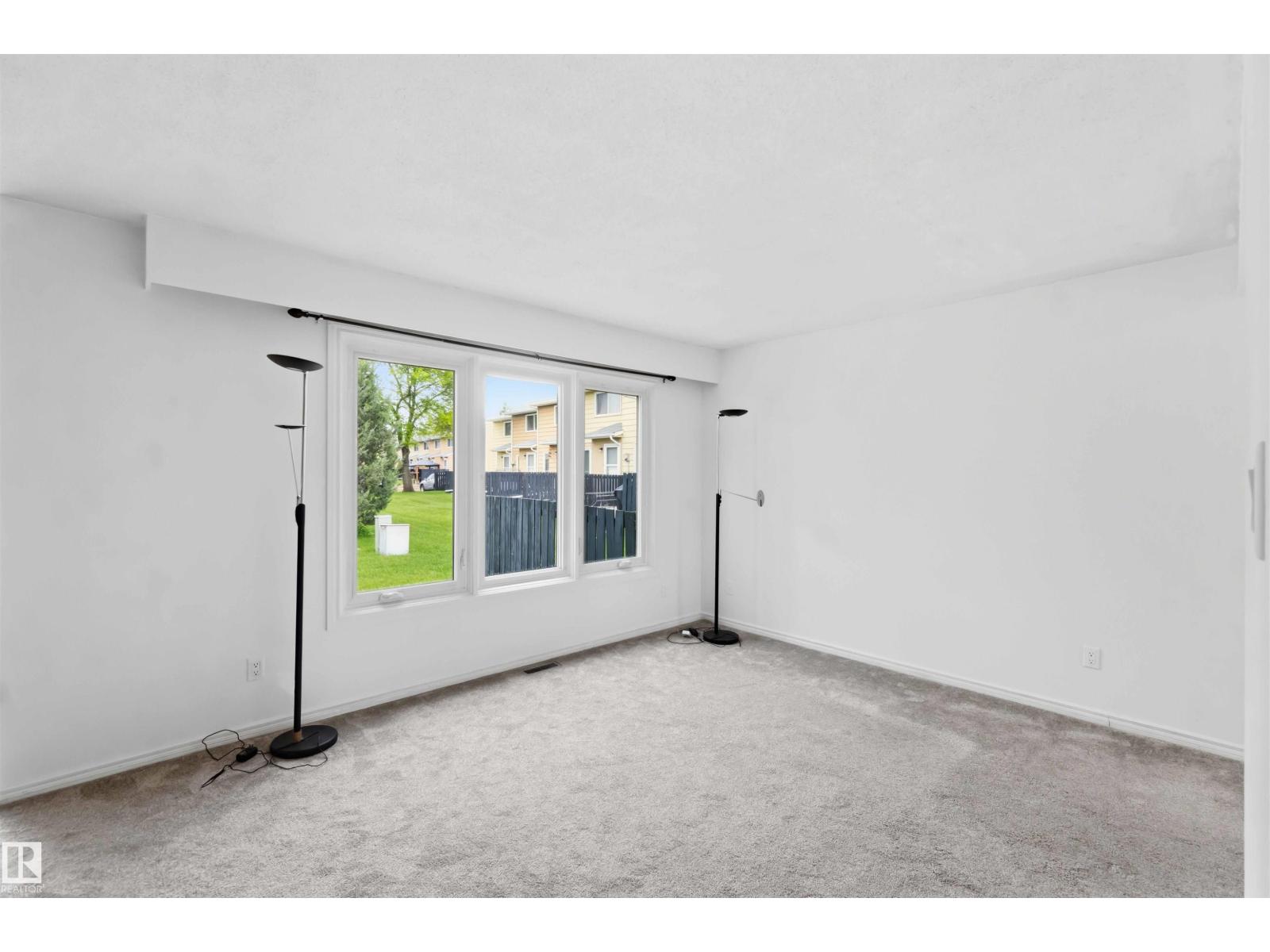 17325 85 AV NW NW - 12