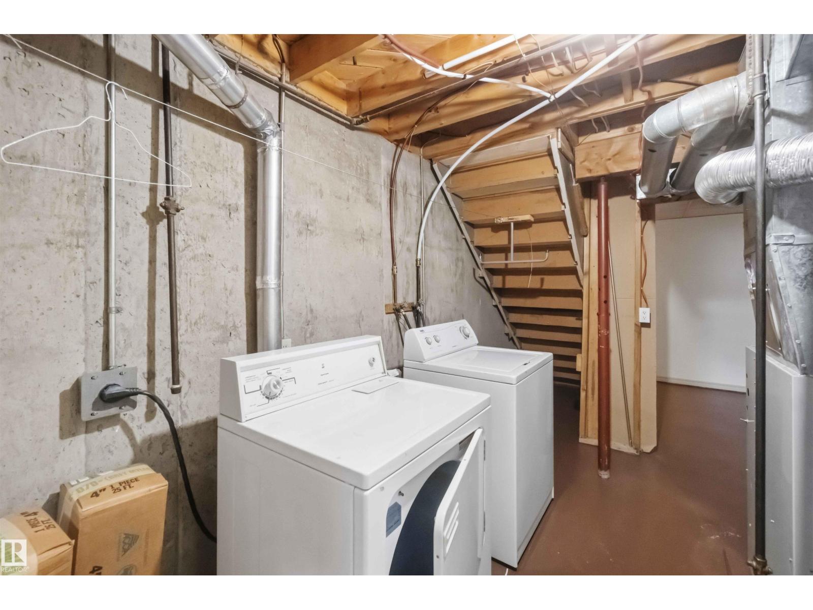 17325 85 AV NW NW - 44