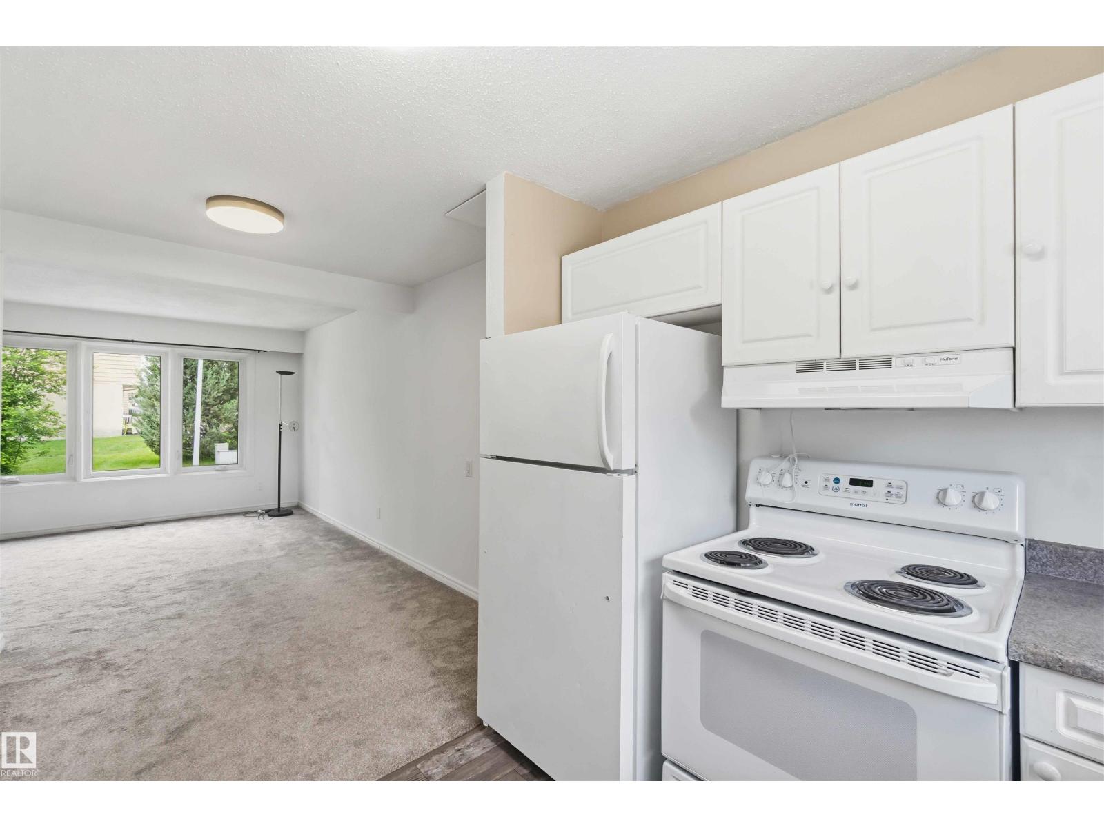 17325 85 AV NW NW - 20