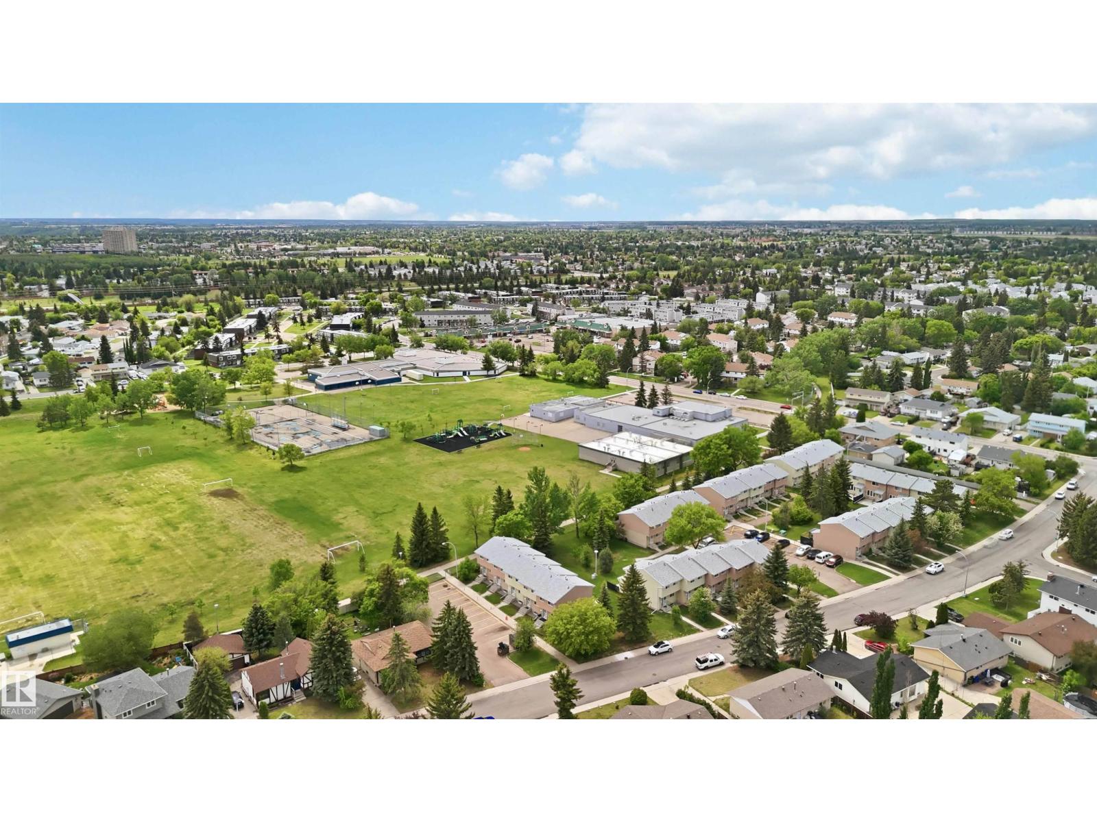 17325 85 AV NW NW - 61