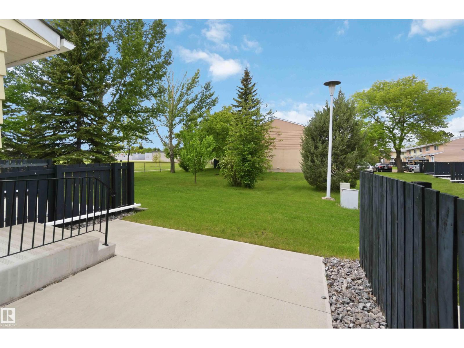 17325 85 AV NW NW - 51