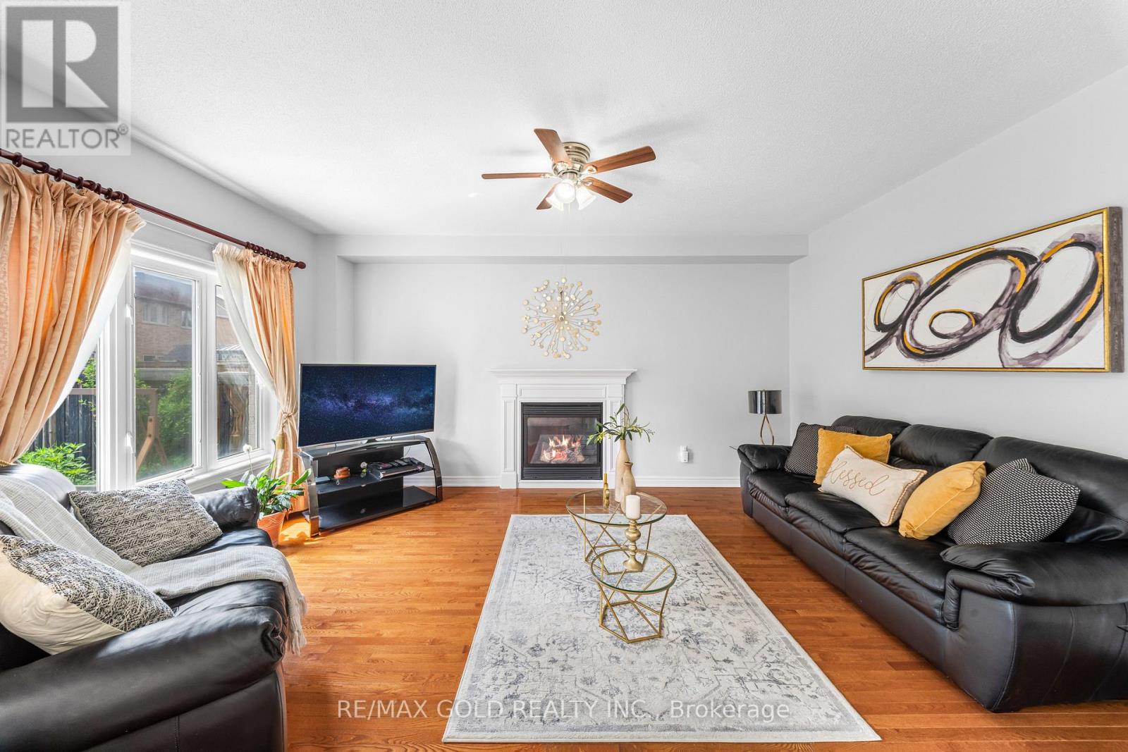 14 DOVEHAVEN CRESCENT - 17