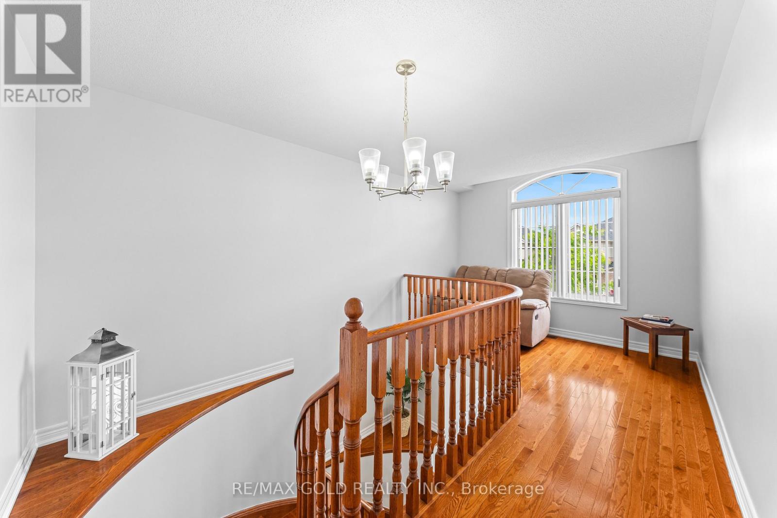 14 DOVEHAVEN CRESCENT - 24