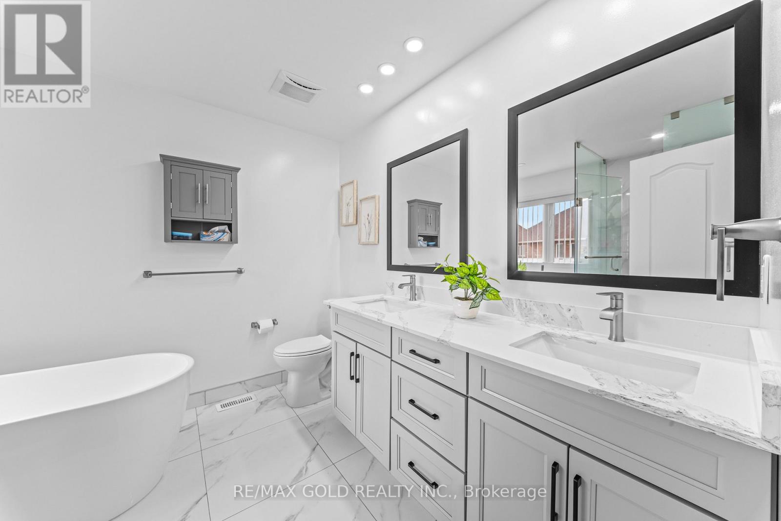 14 DOVEHAVEN CRESCENT - 28