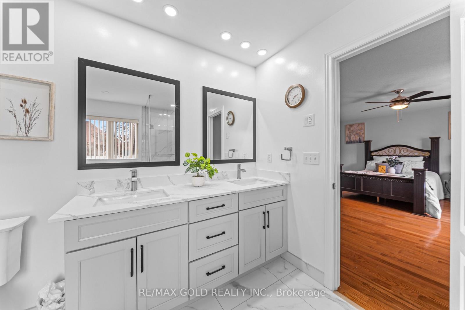 14 DOVEHAVEN CRESCENT - 30