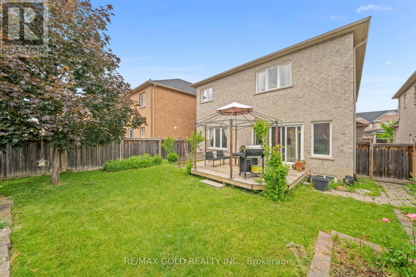 14 DOVEHAVEN CRESCENT - 49