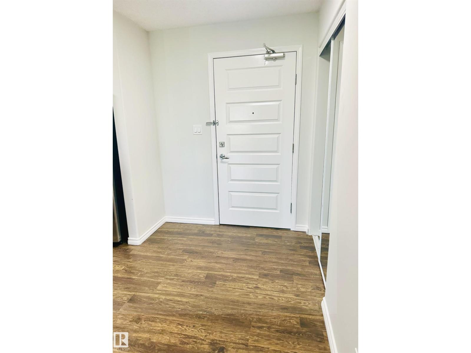#318 646 MCALLISTER LO SW - 11