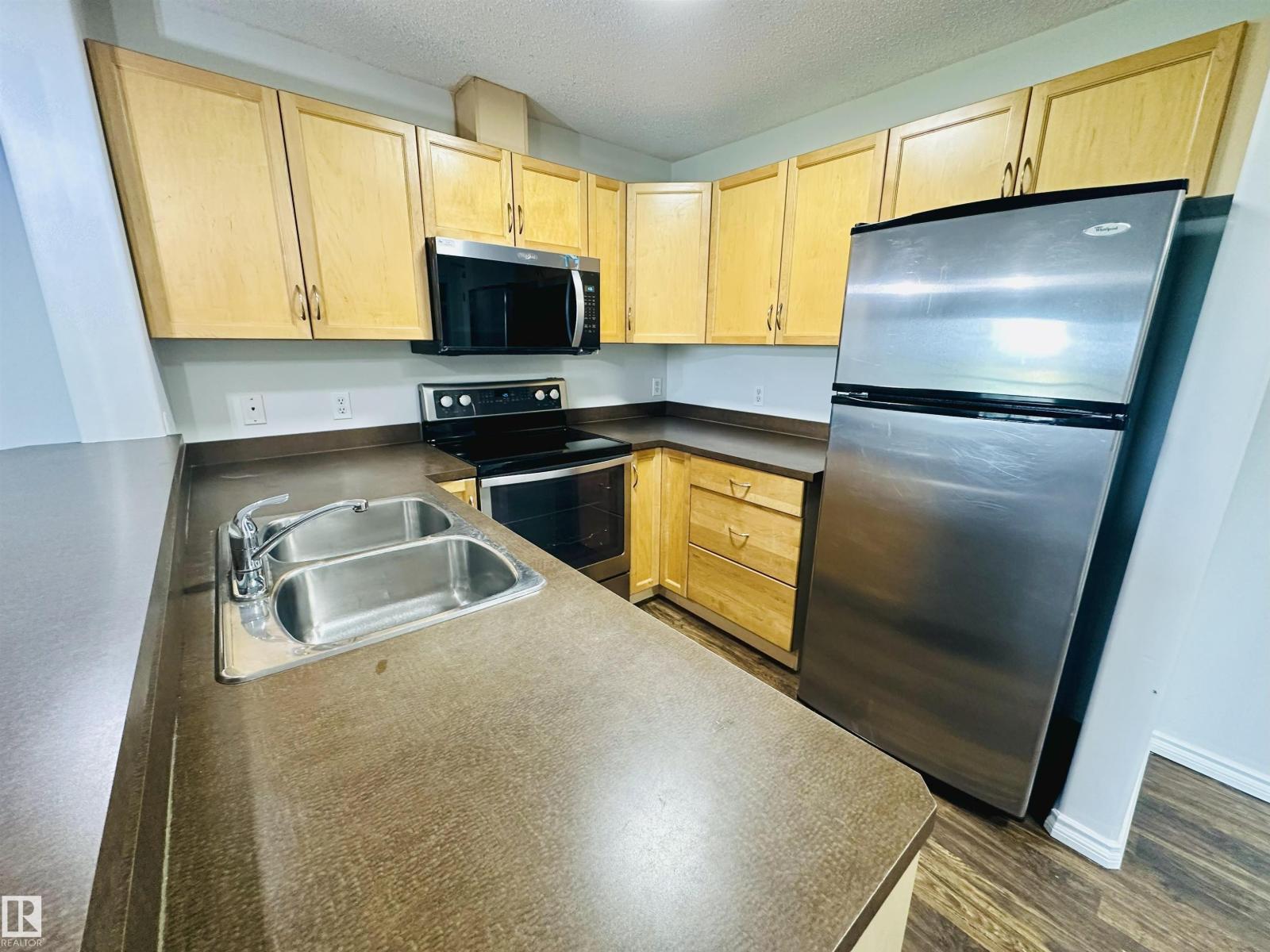 #318 646 MCALLISTER LO SW - 13