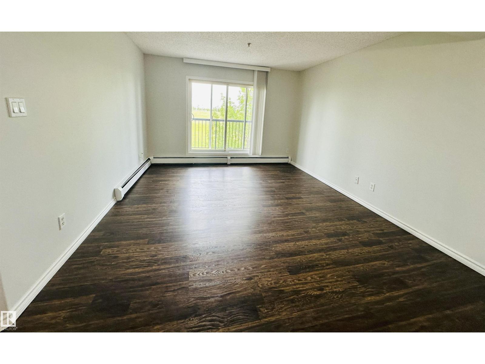 #318 646 MCALLISTER LO SW - 15