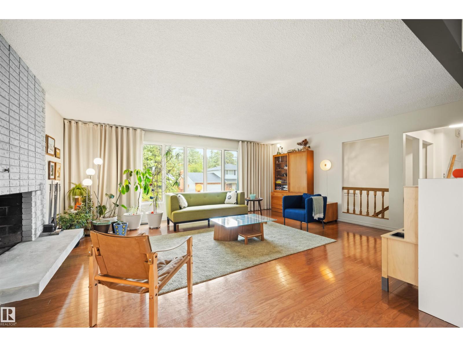 11329 33A AV NW — photo 6