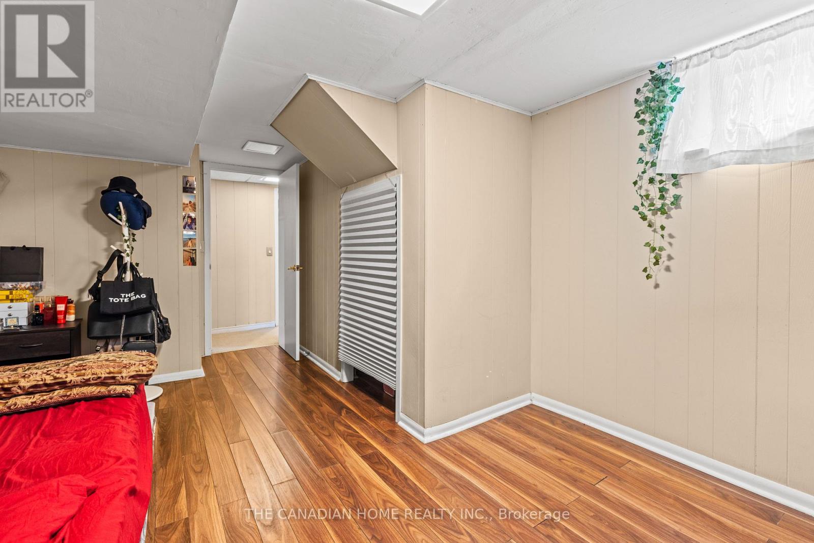 57 DEXTER DRIVE - 23