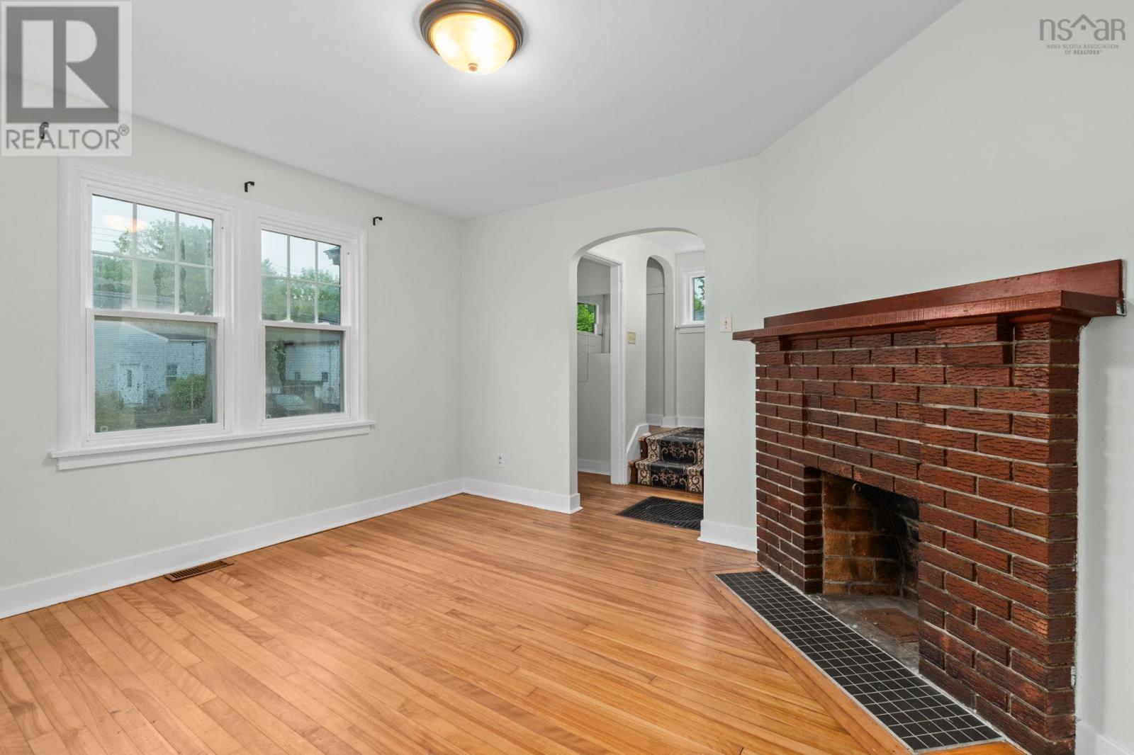 6921 Chebucto Road - 17