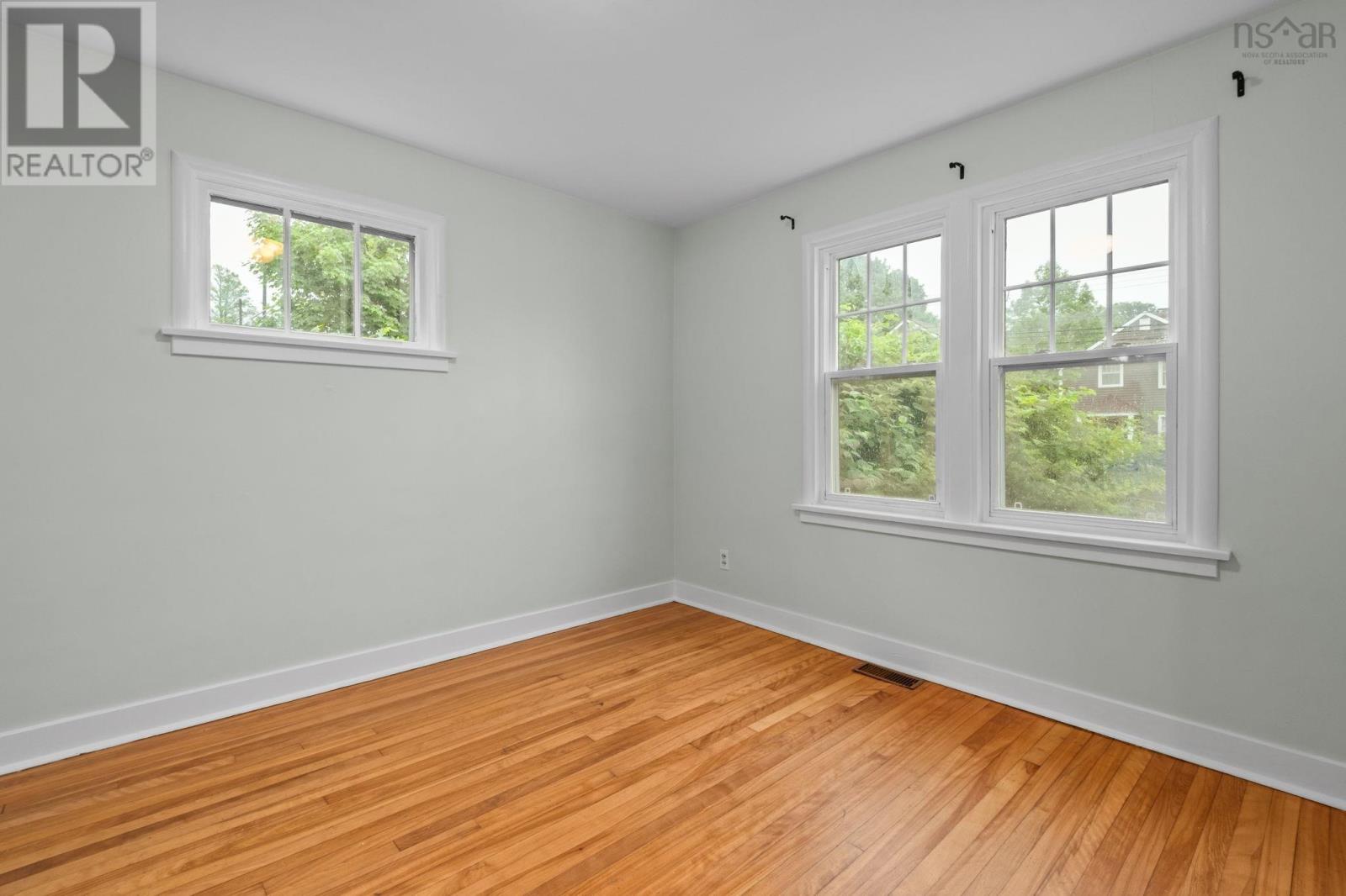 6921 Chebucto Road - 22