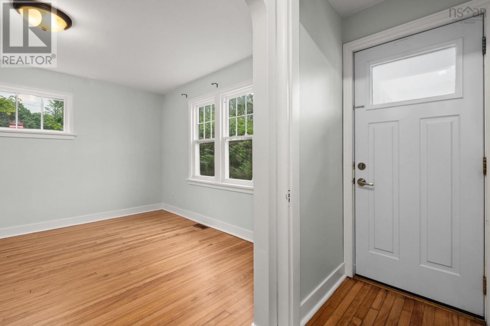 6921 Chebucto Road - 24