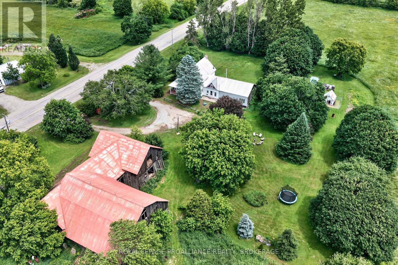 1462 COUNTY ROAD 8 - 12