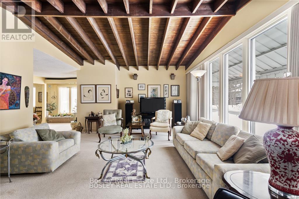 380 D'ARCY STREET - 15