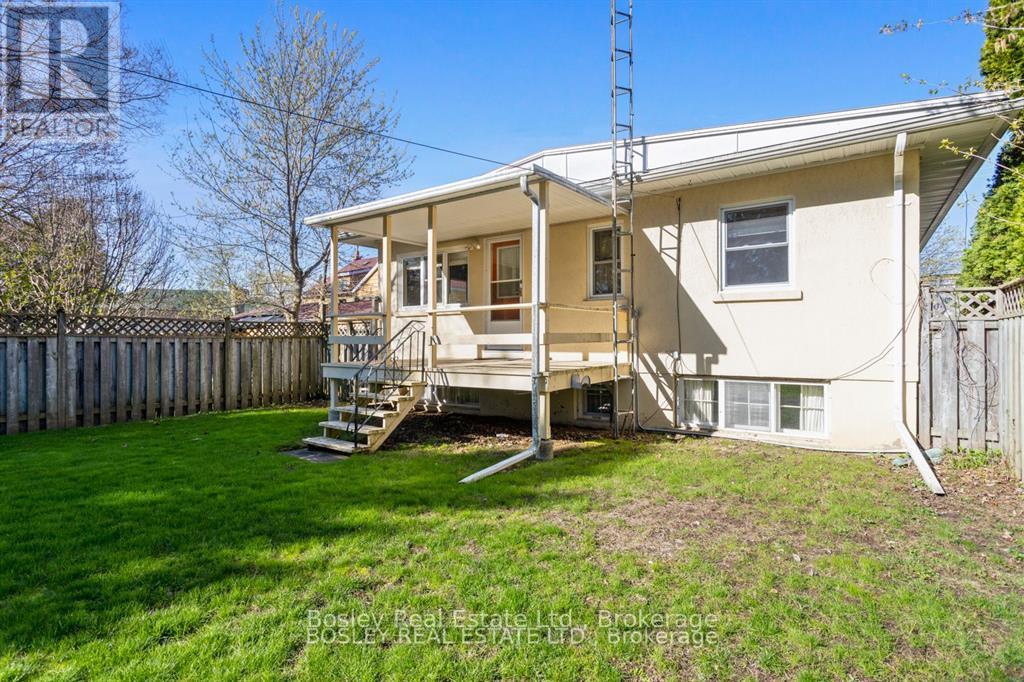 380 D'ARCY STREET - 42