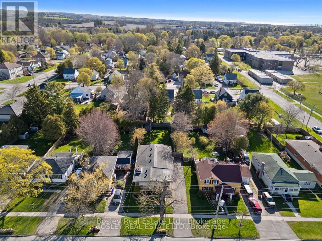 380 D'ARCY STREET - 47