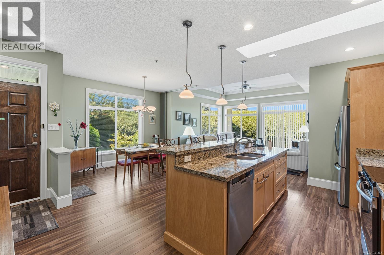 24 447 Pym St N, Parksville