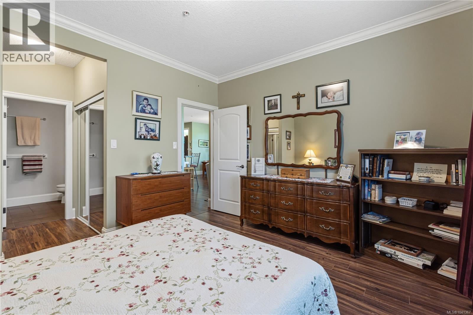 24 447 Pym St N, Parksville