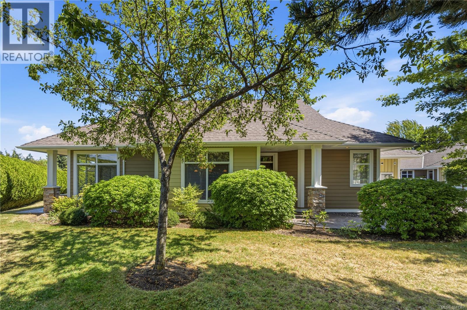 24 447 Pym St N, Parksville