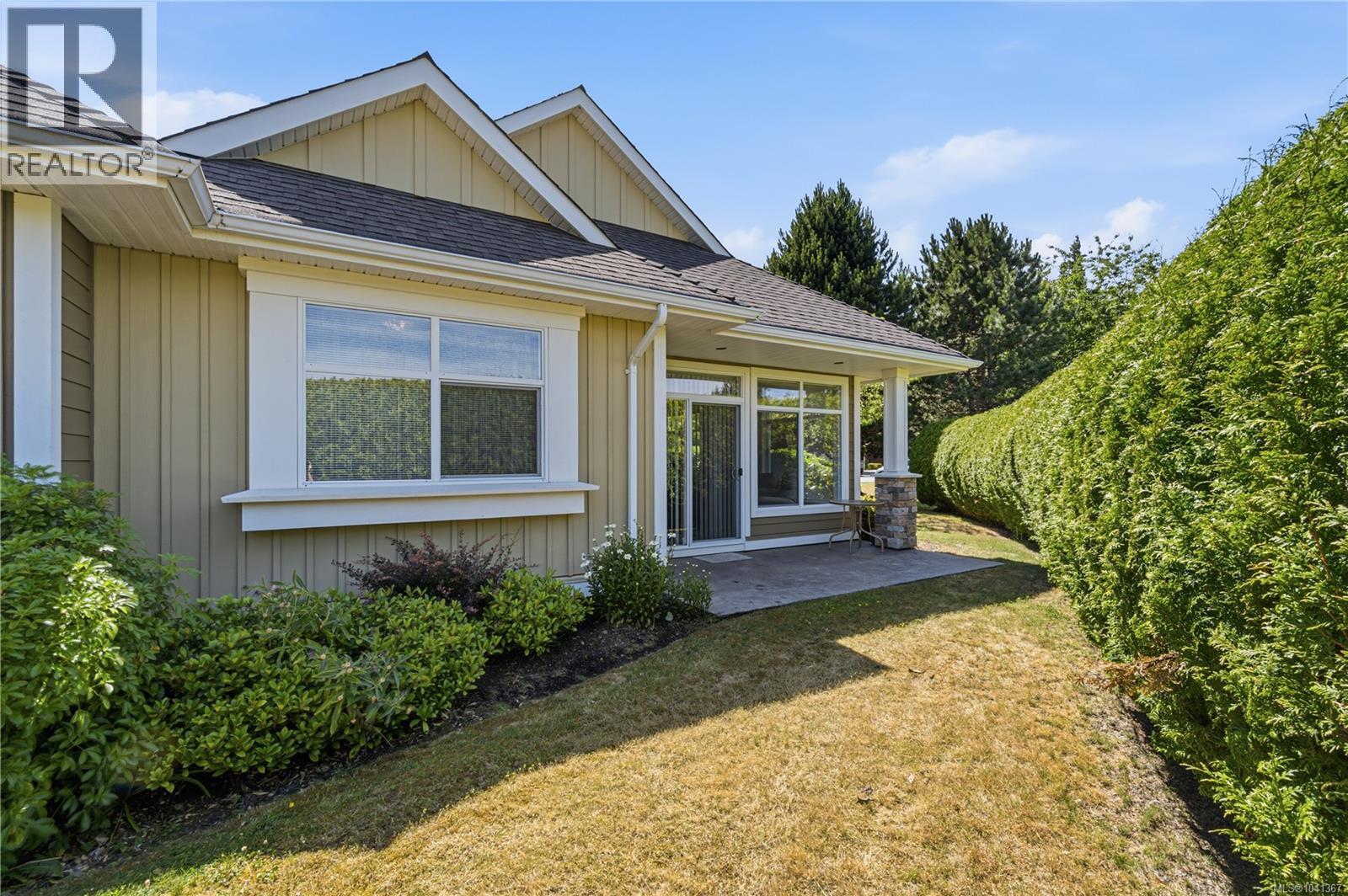 24 447 Pym St N, Parksville