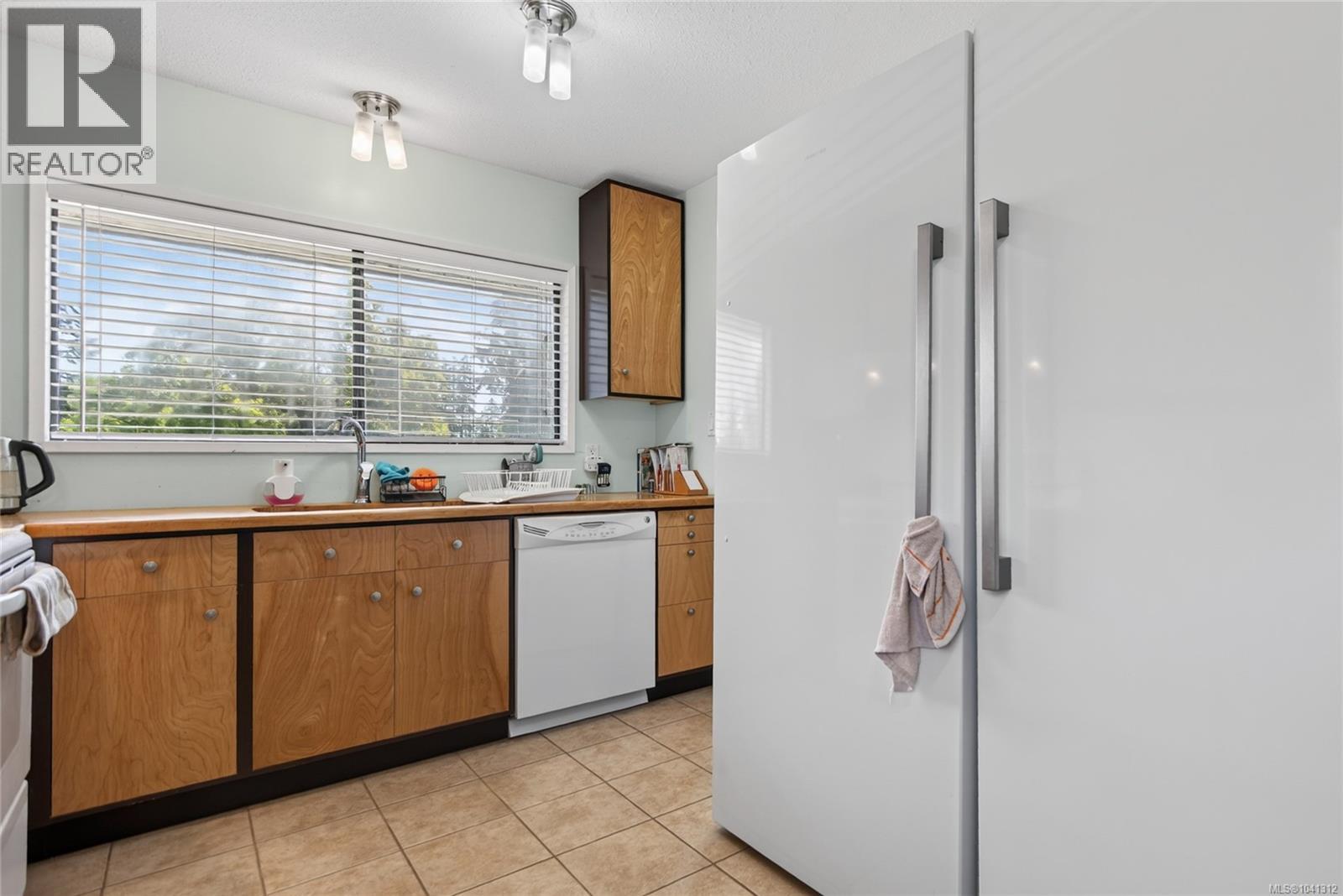 1663 Belair Rd - 17