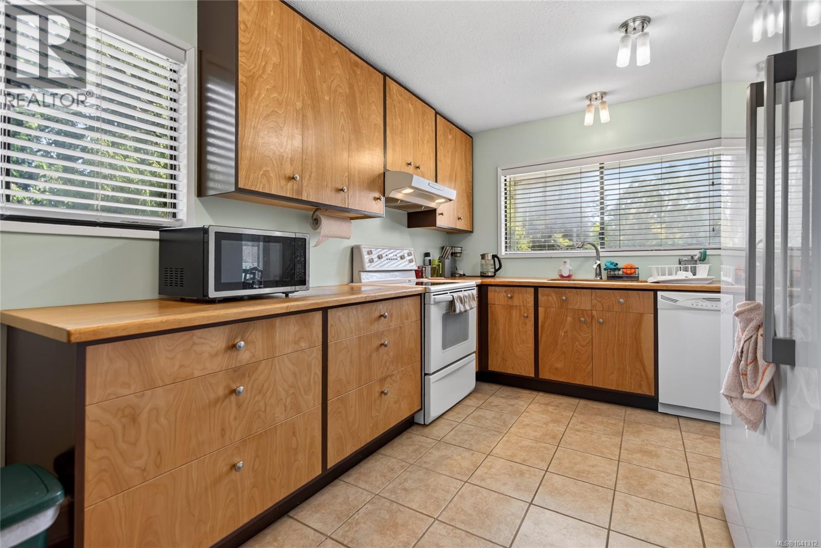 1663 Belair Rd - 18
