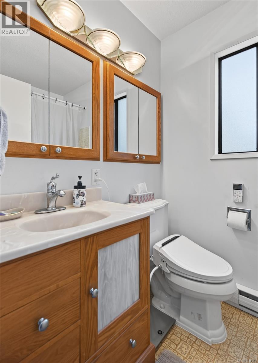1663 Belair Rd - 27