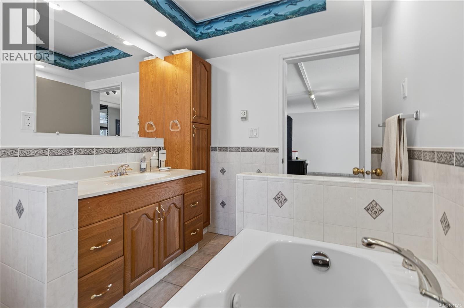 1663 Belair Rd - 41