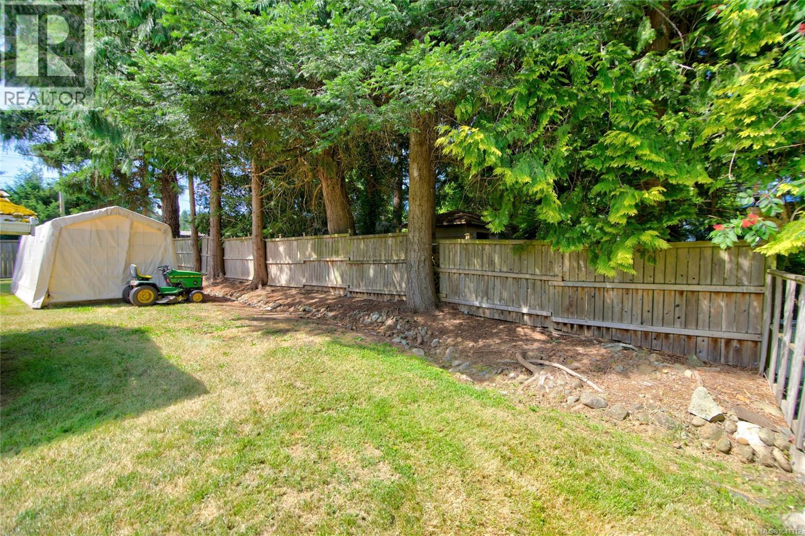 1663 Belair Rd - 54