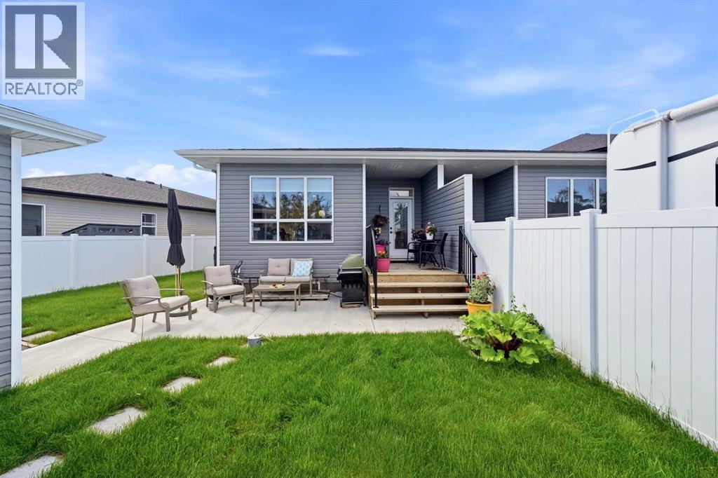 99 Gray Close - photo 4