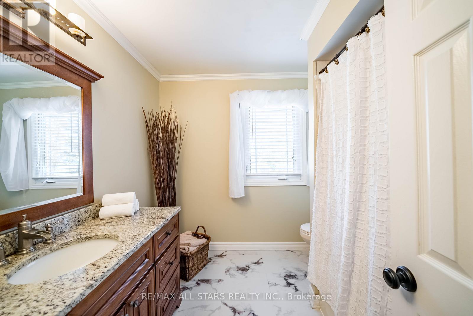 636 RUPERT AVENUE - 24